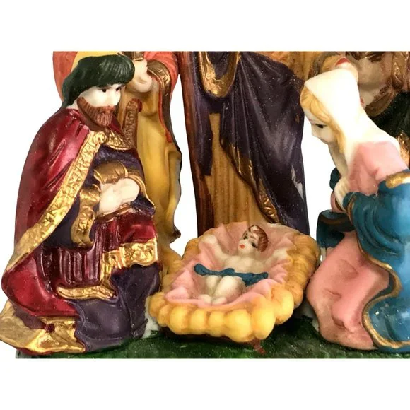 Porcelain Multicolor Nativity Scene 4” Republic Import Co Christmas Collection - Picture 6 of 10